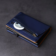 Load image into Gallery viewer, Explorer Wallet (Leather Edition) by ADD1D (Ready Stock)