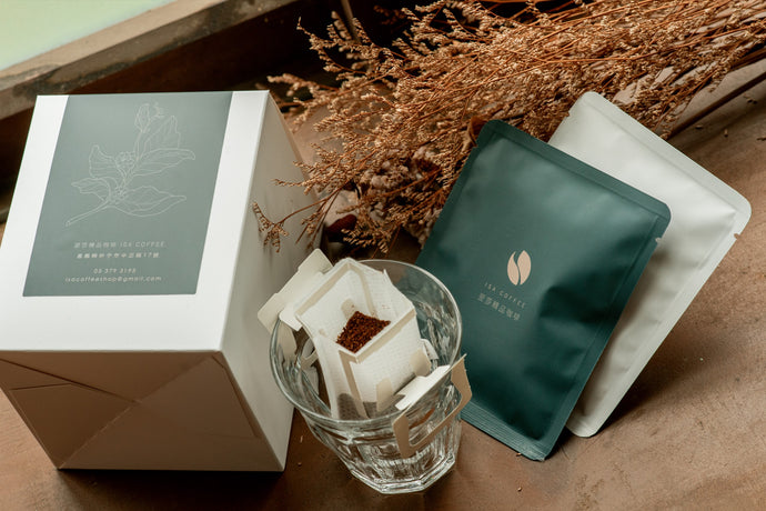 ISA COFFEE - Classic Dark-Roast Drip Coffee Box 10g x 10 (Ready Stock)