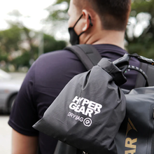 Load image into Gallery viewer, ** Exclusive Offer Now** HyperGear Dry Bag Q 2L (Pre Order)