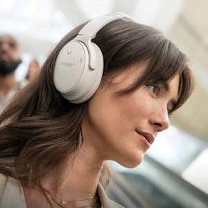 BOSE wireless noise cancelling Bluetooth headset (Ready Stock)