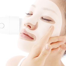 Load image into Gallery viewer, mous.PLUMINUS - Japan&#39;s Best Selling Ultrasonic 5-in-1 Beauty Device