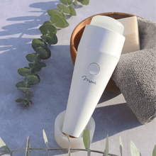 Load image into Gallery viewer, mous.PLUMINUS - Japan&#39;s Best Selling Ultrasonic 5-in-1 Beauty Device