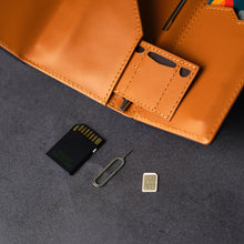 Load image into Gallery viewer, Explorer Wallet (Leather Edition) by ADD1D (Ready Stock)