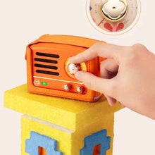 Load image into Gallery viewer, Elvis Presley Audio Little Prince OTR Retro Art Wireless Radio Bluetooth Speaker (Ready Stock)
